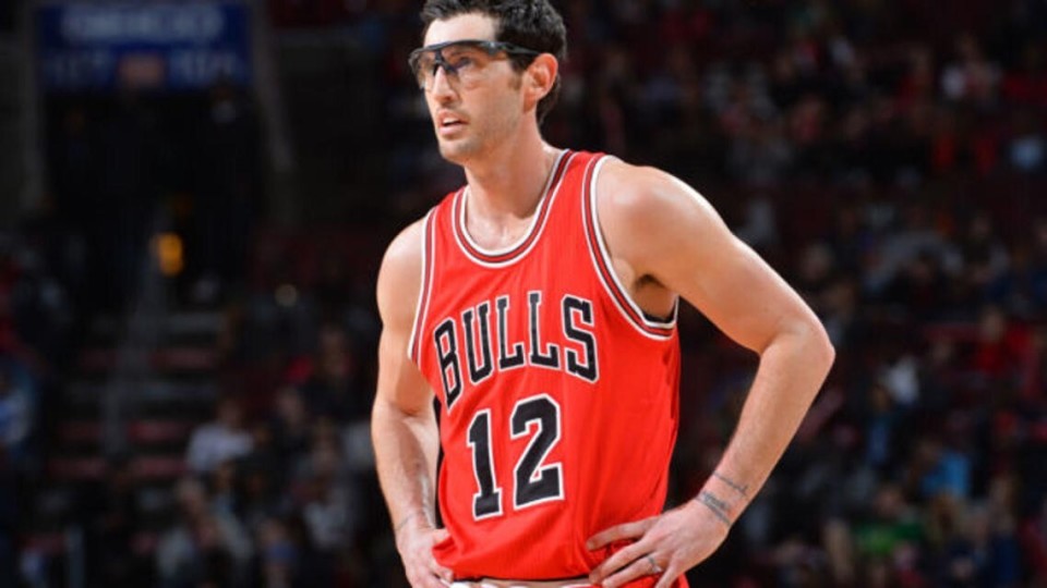 开云体育下载-加时末段芝加哥公牛调整名单以备CBA常规赛，内部沟通环节打磨，悬念犹存，团队化学反应显著的简单介绍