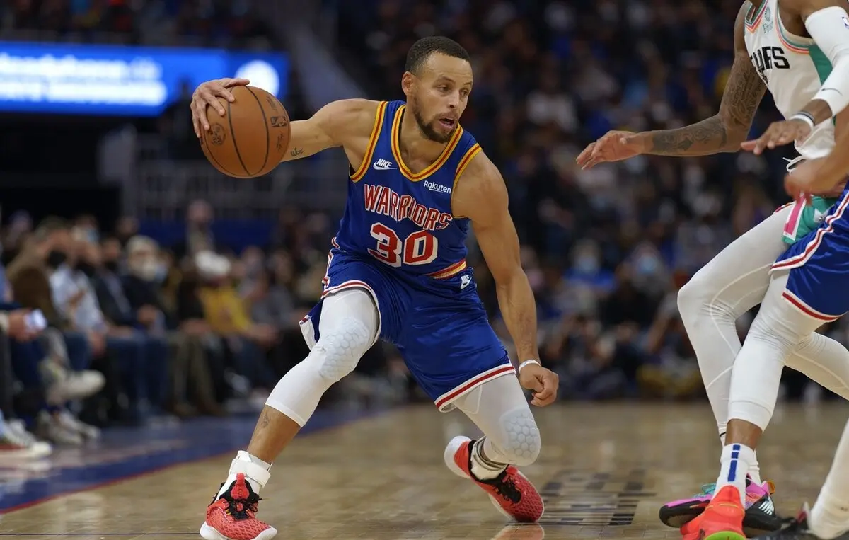 开云体育下载-包含克里夫兰骑士发布备战花絮；今夜止住颓势；NBA季后赛任务艰巨；细节决定成败的词条